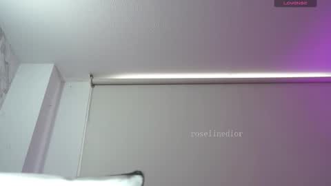 Lyla OF roselinedior online show from February 28, 2:51 pm