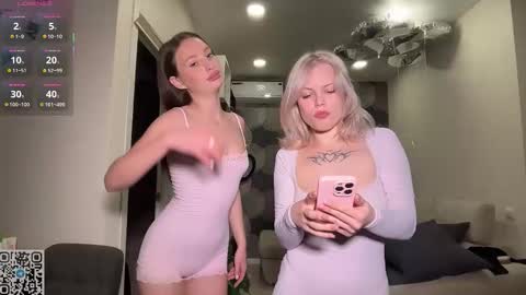 Sophie and Sarah online show from March 24, 6:35 pm