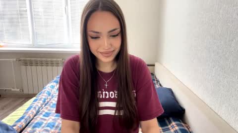 Mimi online show from September 24, 11:24 am