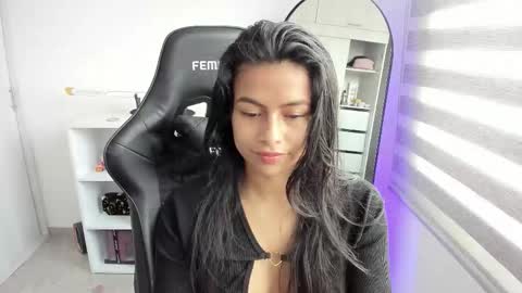 Nat online show from October 20, 6:19 pm