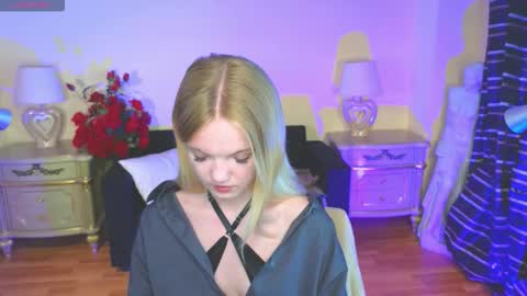 Snapshot of roses_kate chatting on October 2, 11:06 am Sweety Kate online show from October 2, 11:06 am