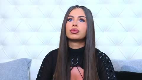 Gabriela online show from June 30, 7:53 am