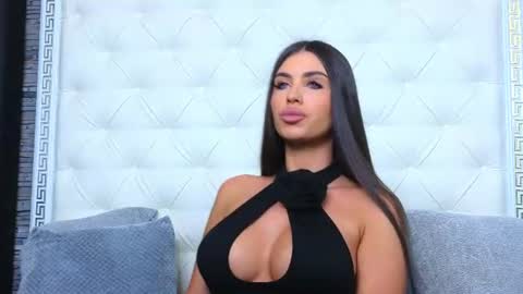 Gabriela online show from July 6, 5:37 am