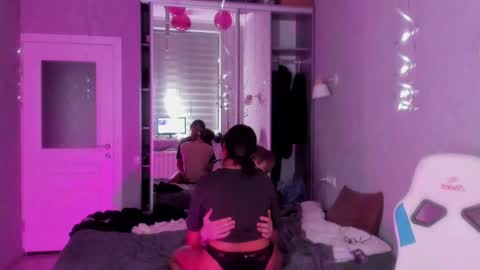 Snapshot of roshelle_xxx chatting on January 22, 5:28 pm Roshelle online show from January 22, 5:28 pm