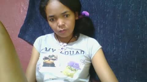 Snapshot of rosia685234 chatting on March 6, 1:35 pm rosia685234 online show from March 6, 1:35 pm