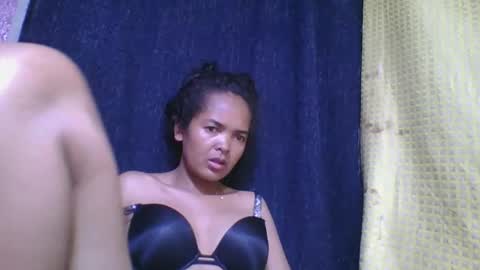 Snapshot of rosia685234 chatting on October 8, 7:00 pm rosia685234 online show from October 8, 7:00 pm