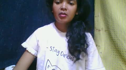 Snapshot of rosia685234 chatting on October 9, 7:06 am rosia685234 online show from October 9, 7:06 am