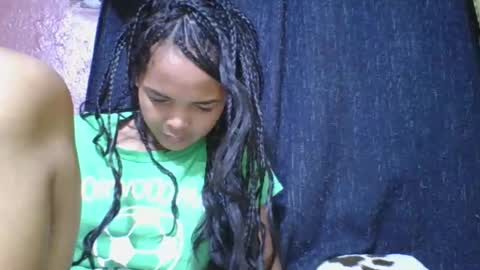 Snapshot of rosia685234 chatting on November 13, 7:35 pm rosia685234 online show from November 13, 7:35 pm