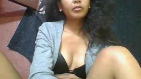 rosia685234 online show from February 10, 4:05 am