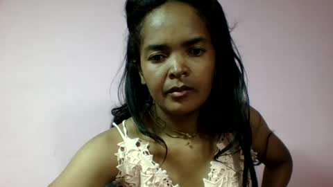 Snapshot of rosia685234 chatting on July 5, 5:09 pm rosia685234 online show from July 5, 5:09 pm