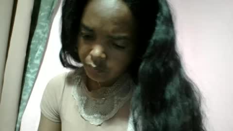 Snapshot of rosia685234 chatting on July 30, 2:21 am rosia685234 online show from July 30, 2:21 am