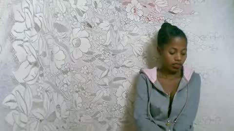 rosia online show from October 28, 2:04 am