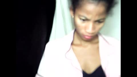 Snapshot of rosie6601 chatting on May 26, 1:34 am rosie6601 online show from May 26, 1:34 am