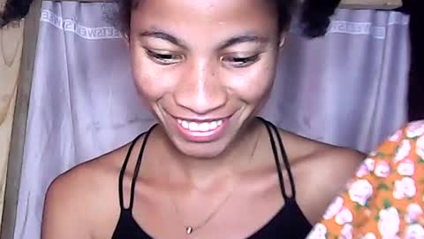 Snapshot of rosie6601 chatting on July 22, 10:07 am rosie6601 online show from July 22, 10:07 am