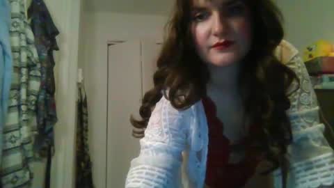 Snapshot of rosie_woods chatting on December 14, 12:49 am rosie_woods online show from December 14, 12:49 am