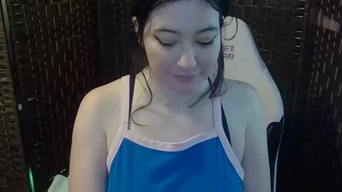 Rosie Revive online show from March 30, 10:00 pm