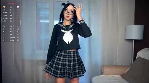 Snapshot of rositabegolli chatting on October 4, 5:05 am Edwina online show from October 4, 5:05 am