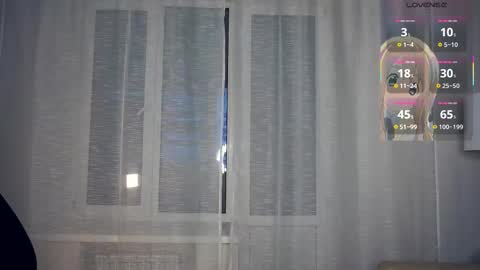 Snapshot of rositabegolli chatting on October 26, 4:29 am Edwina online show from October 26, 4:29 am