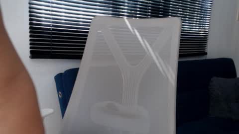 Ross BakerHot online show from December 9, 7:07 pm