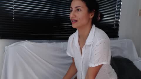 Ross BakerHot online show from December 12, 6:10 pm