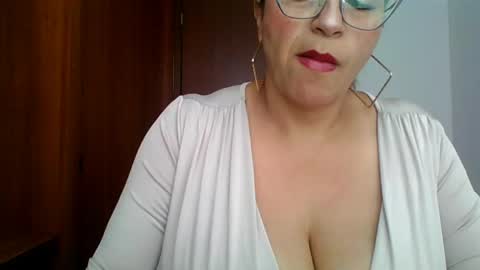 Rossana  online show from April 20, 12:41 pm