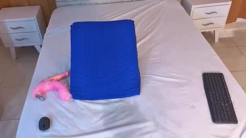 rossane_luxe online show from March 6, 5:09 pm