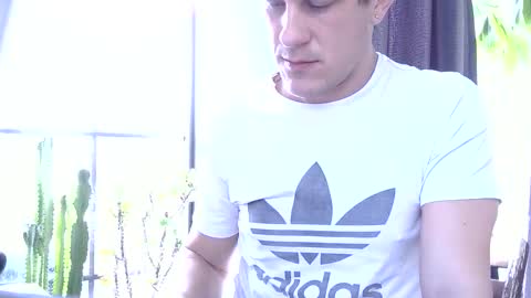 RossCollab online show from February 10, 2:21 pm