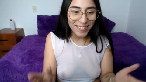 Snapshot of rosse77_ chatting on October 8, 2:58 pm rosse online show from October 8, 2:58 pm