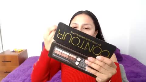 Snapshot of rosse77_ chatting on October 15, 12:27 pm rosse online show from October 15, 12:27 pm