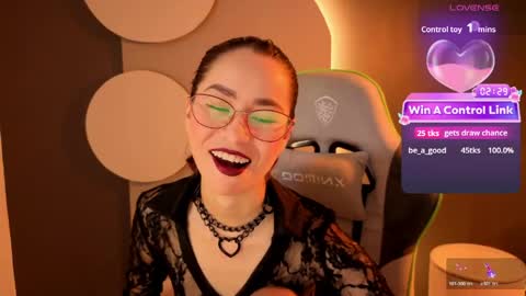 Snapshot of rosse_98_ chatting on May 26, 2:13 pm Miss Rosse online show from May 26, 2:13 pm
