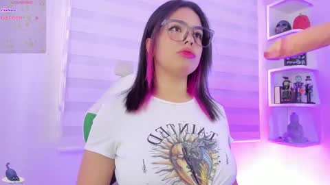   online show from September 23, 12:19 pm