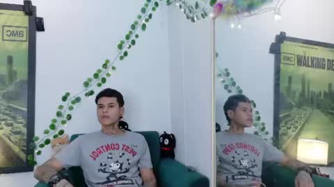 Snapshot of rosse_dredd chatting on July 24, 2:31 am Anal for the first time 40000tks online show from July 24, 2:31 am