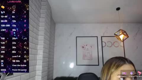 Snapshot of rosse_jeane_v chatting on February 22, 1:02 pm rosse jeane v online show from February 22, 1:02 pm