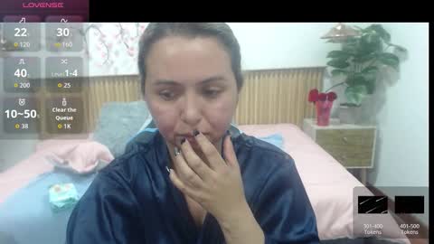 Snapshot of rosse_meyer chatting on November 5, 7:14 pm MY NAME IS ROSSE online show from November 5, 7:14 pm