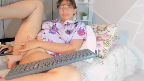 rosse_taylorx1 online show from June 4, 11:44 pm