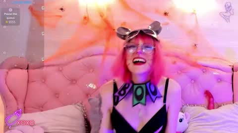 Snapshot of rossiie_hunt_ chatting on October 7, 6:16 pm rossiie_hunt_ online show from October 7, 6:16 pm