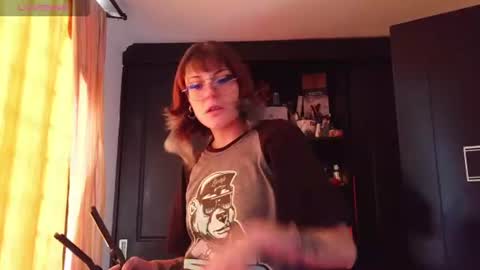 Snapshot of rossiie_hunt_ chatting on August 5, 3:04 pm rossiie_hunt_ online show from August 5, 3:04 pm