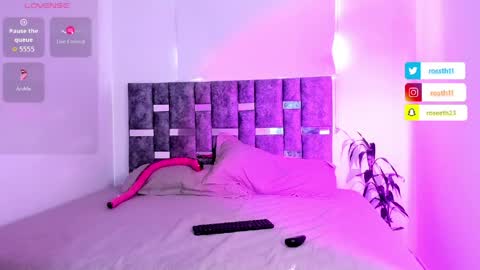 Im Ross   online show from April 21, 8:23 pm