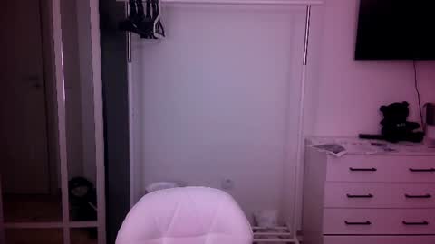 Snapshot of rosy_petal chatting on July 20, 12:58 am rosy_petal online show from July 20, 12:58 am