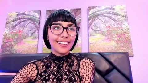  JESSY ROULY online show from January 11, 8:11 am