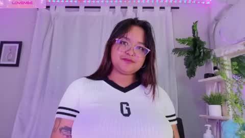 Snapshot of rous_25 chatting on July 9, 1:09 am rous_25 online show from July 9, 1:09 am