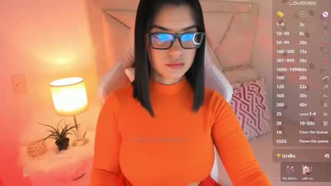 Snapshot of rouse_benett27 chatting on October 30, 2:02 am online show from October 30, 2:02 am