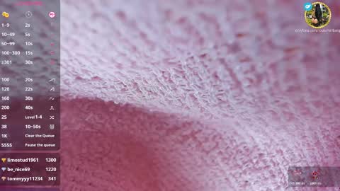 Snapshot of rouse_hallberg_ chatting on February 24, 3:23 am DREAM online show from February 24, 3:23 am