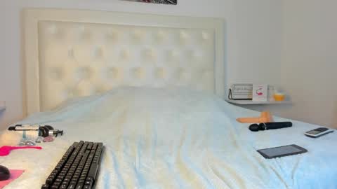 rouse_sexy_hotxx77 online show from April 1, 1:28 am