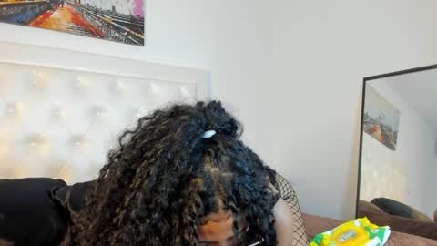 rouse_sexy_hotxx77 online show from April 12, 1:32 am