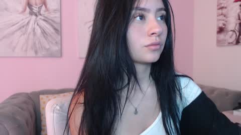 Rousee online show from December 19, 3:51 am