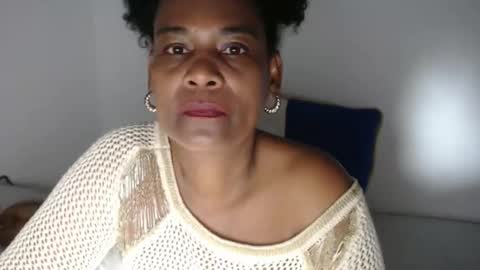 luxa online show from December 4, 12:14 pm