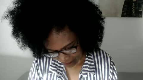 luxa online show from May 28, 8:22 am