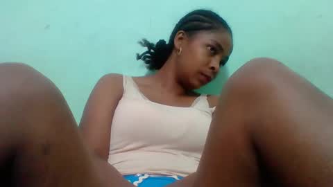 rovaelyah online show from September 21, 6:15 am