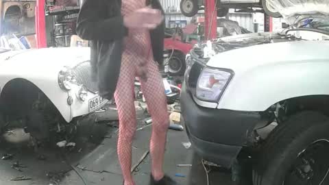 Snapshot of rover_ chatting on September 20, 2:34 am rover_ online show from September 20, 2:34 am